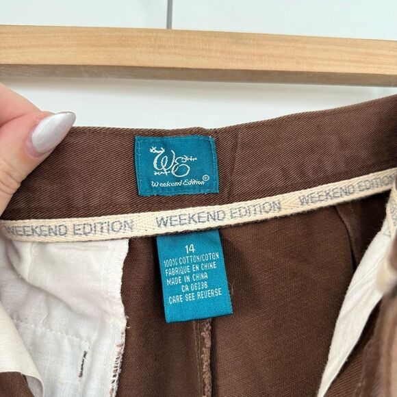 WEEKEND EDITION | Vintage High Rise Tailored Shorts - Picture 5 of 9